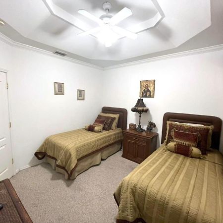 Beautifully Furnished 3Bd 2Br Pool Gated Condo In Mcallen, Tx Pharr Exterior photo